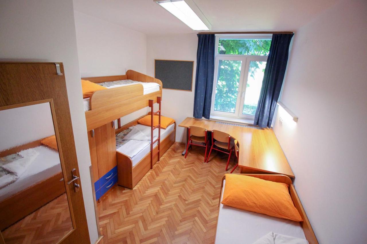 Dijaski Dom Bezigrad Ljubljana Hostel Eksteriør bilde