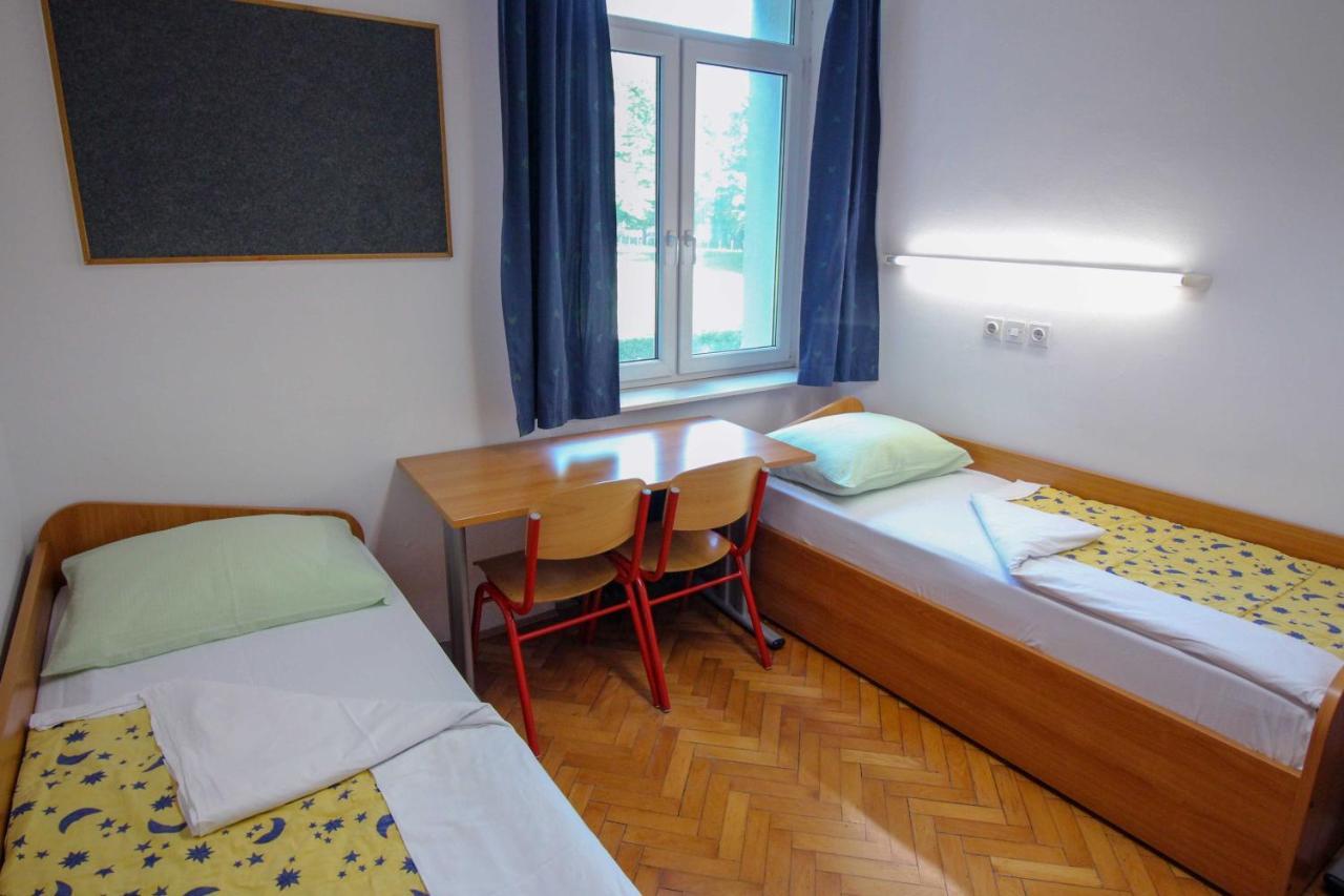 Dijaski Dom Bezigrad Ljubljana Hostel Eksteriør bilde