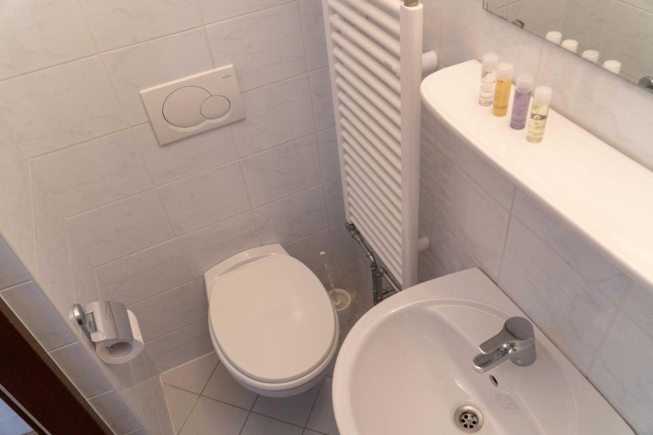 Dijaski Dom Bezigrad Ljubljana Hostel Eksteriør bilde