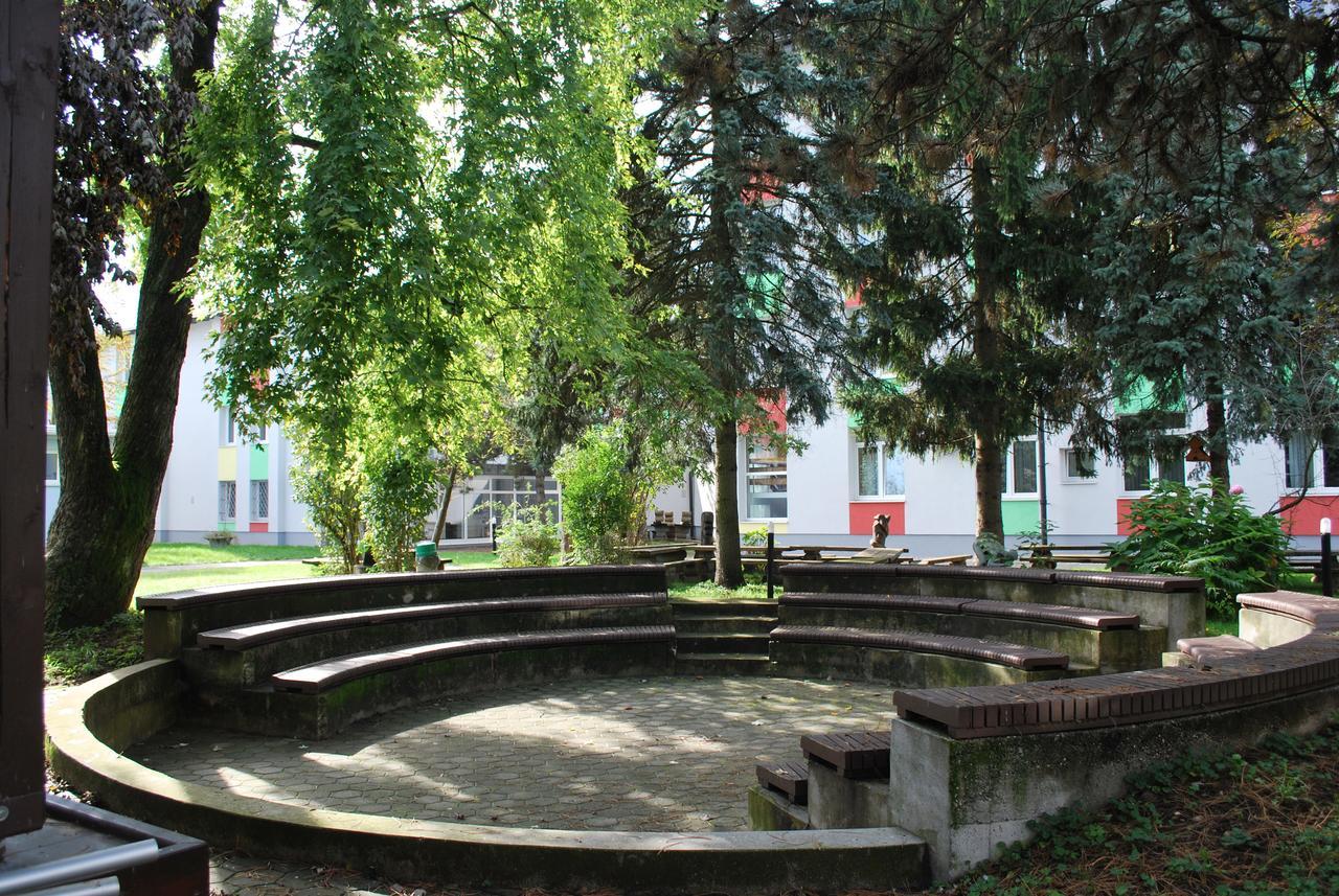 Dijaski Dom Bezigrad Ljubljana Hostel Eksteriør bilde