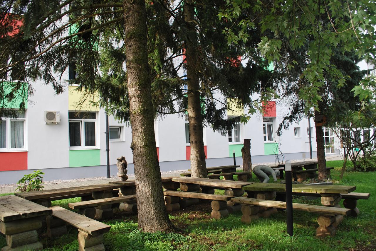 Dijaski Dom Bezigrad Ljubljana Hostel Eksteriør bilde